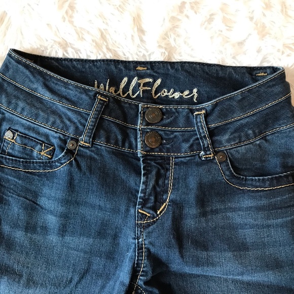 SOLD - Picture 4 of 6